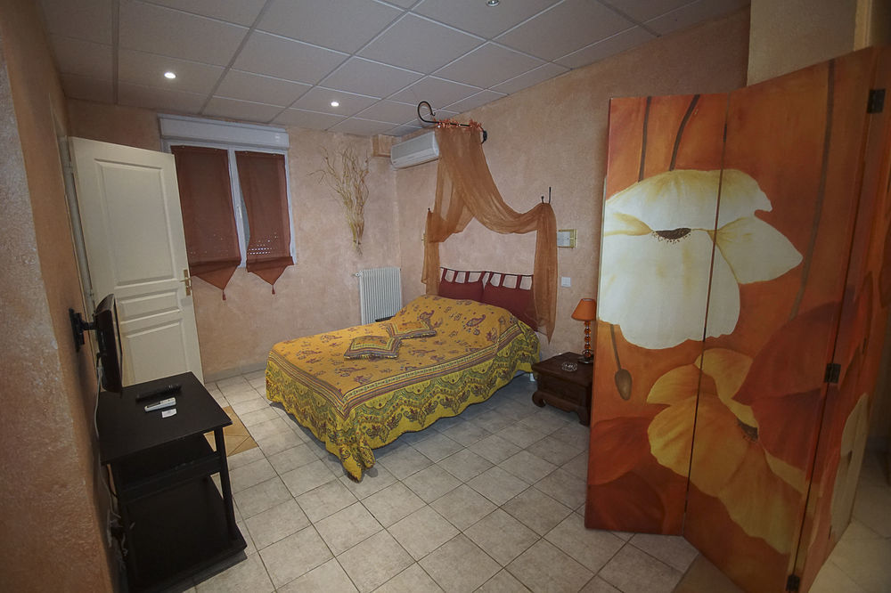 Hotel Le Derby كانيو سور مير المظهر الخارجي الصورة